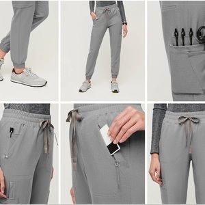 figs dark space grey 21 pocket joggers. Selling because of a new job!